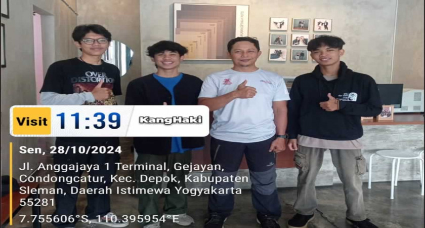 Kegiatan Senin, 28 Oktober 2024 : Monitoring PKL di Visual Space Studio